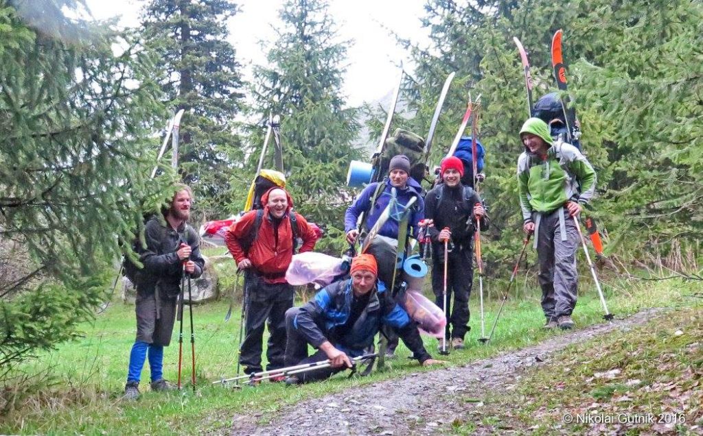 Here should be a group photo before we began the hike, but apparently it won't load on your computer